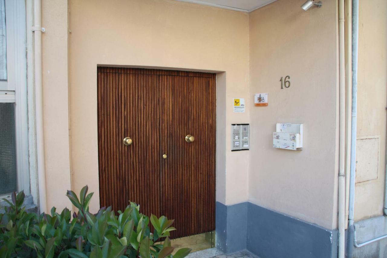 לינה וארוחת בוקר Pisa Town מראה חיצוני תמונה